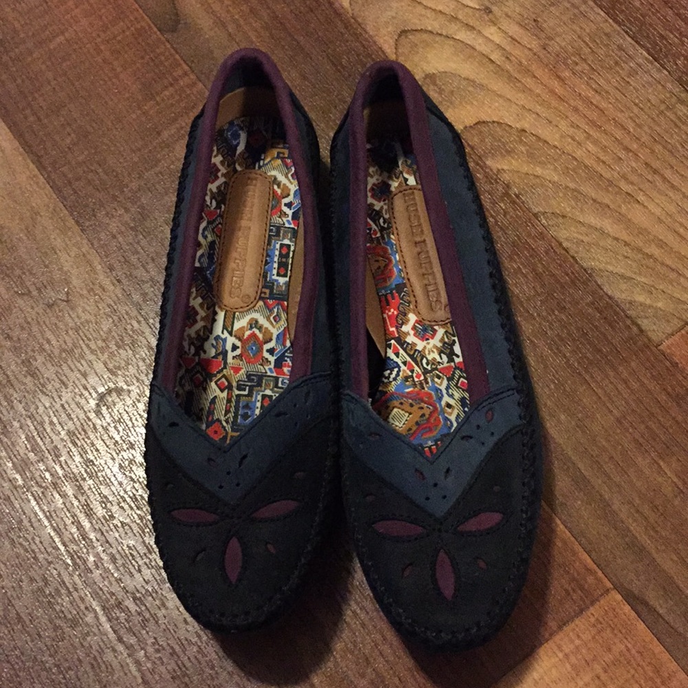 Hush Puppies Black and Burgundy Suede Loafers